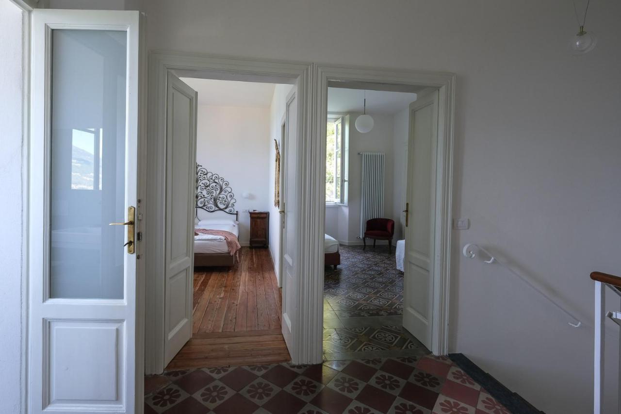 Villa Gina Варенна Экстерьер фото